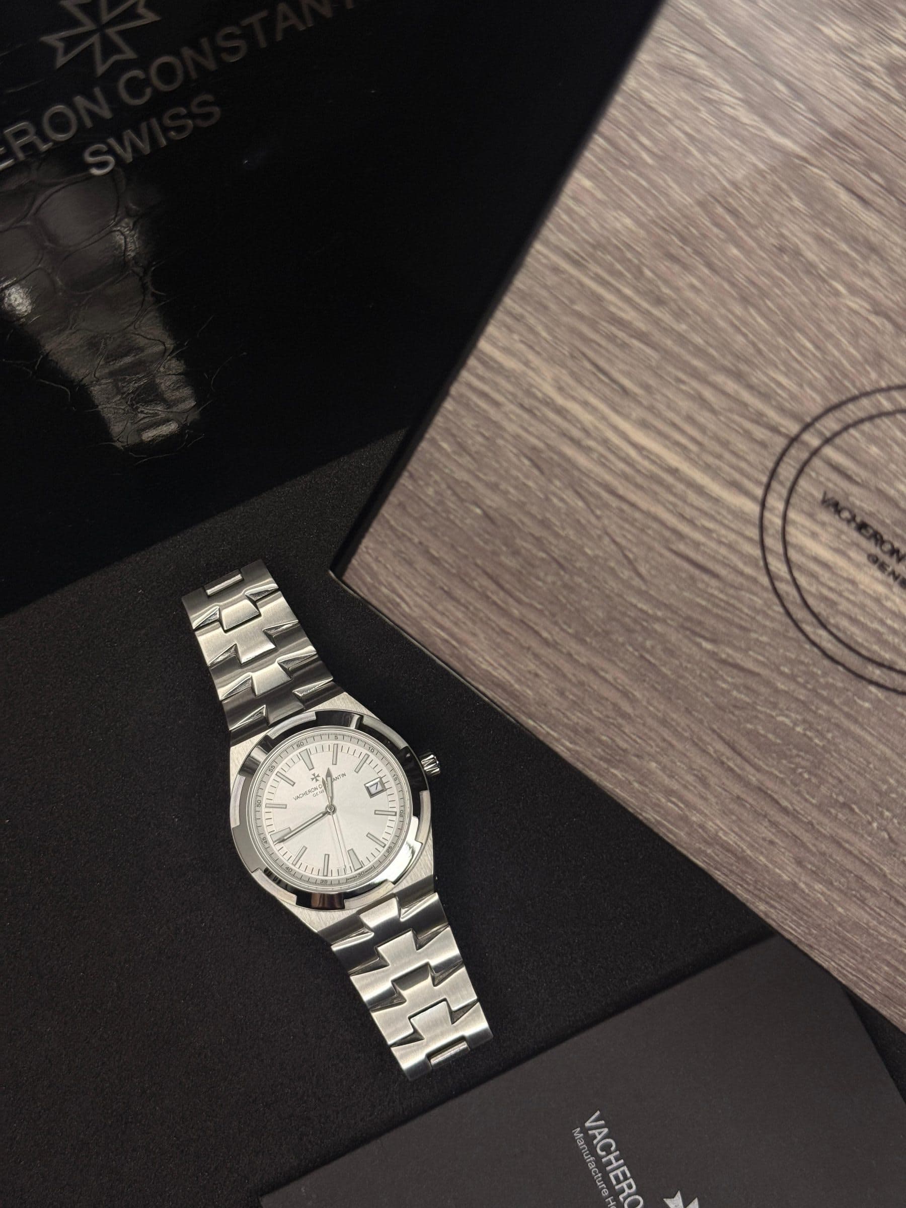 Vacheron Constantin Overseas Luxury Watch Collection — image 5