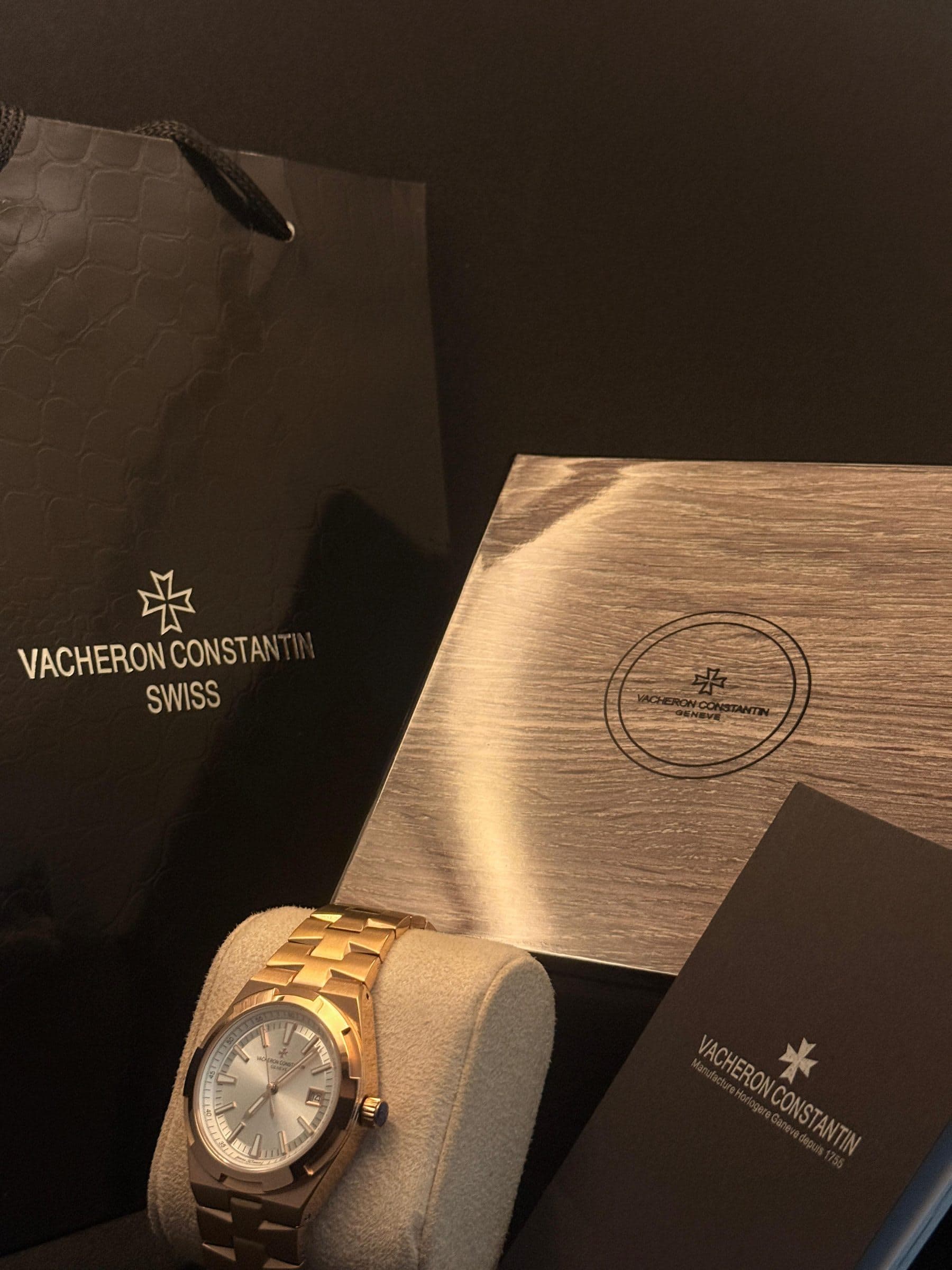 Vacheron Constantin Overseas Luxury Watch Collection — image 6