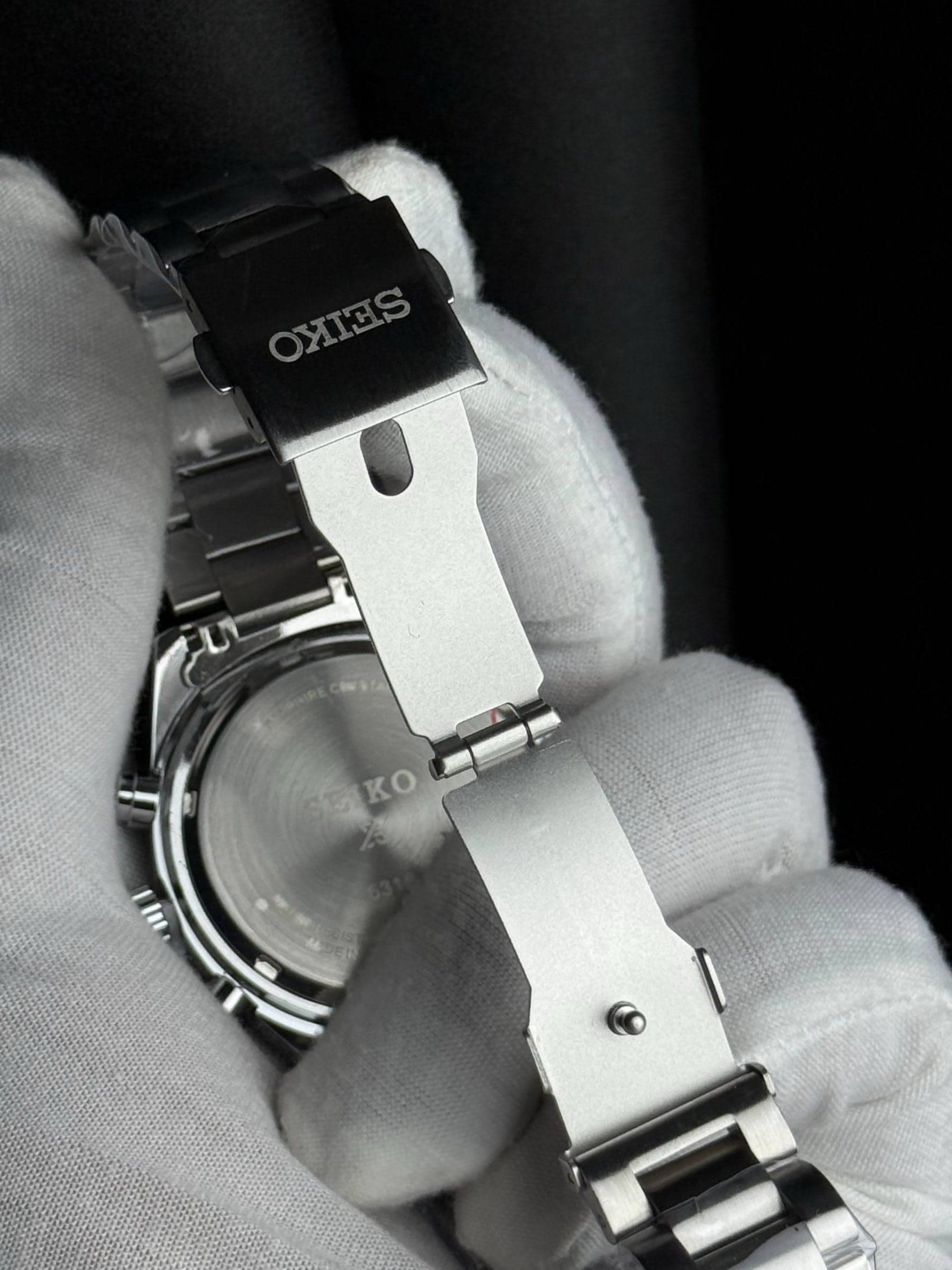 Seiko Prospex Speedtimer Chronograph - Precision Timekeeping Watch — image 3